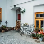 Cakyho Kuria - Pre 4 Osoby S Krbom A Saunami Appartement *