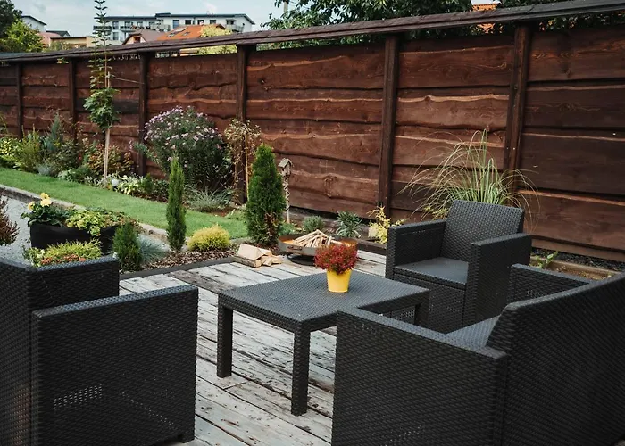 Cakyho Kuria - Pre 4 Osoby S Krbom A Saunami * Smižany