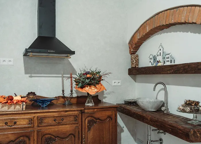 Cakyho Kuria - Pre 4 Osoby S Krbom A Saunami דירה Smižany